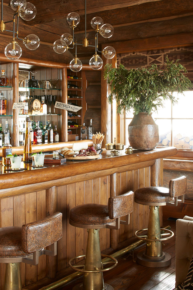 Seven Lakes Lodge